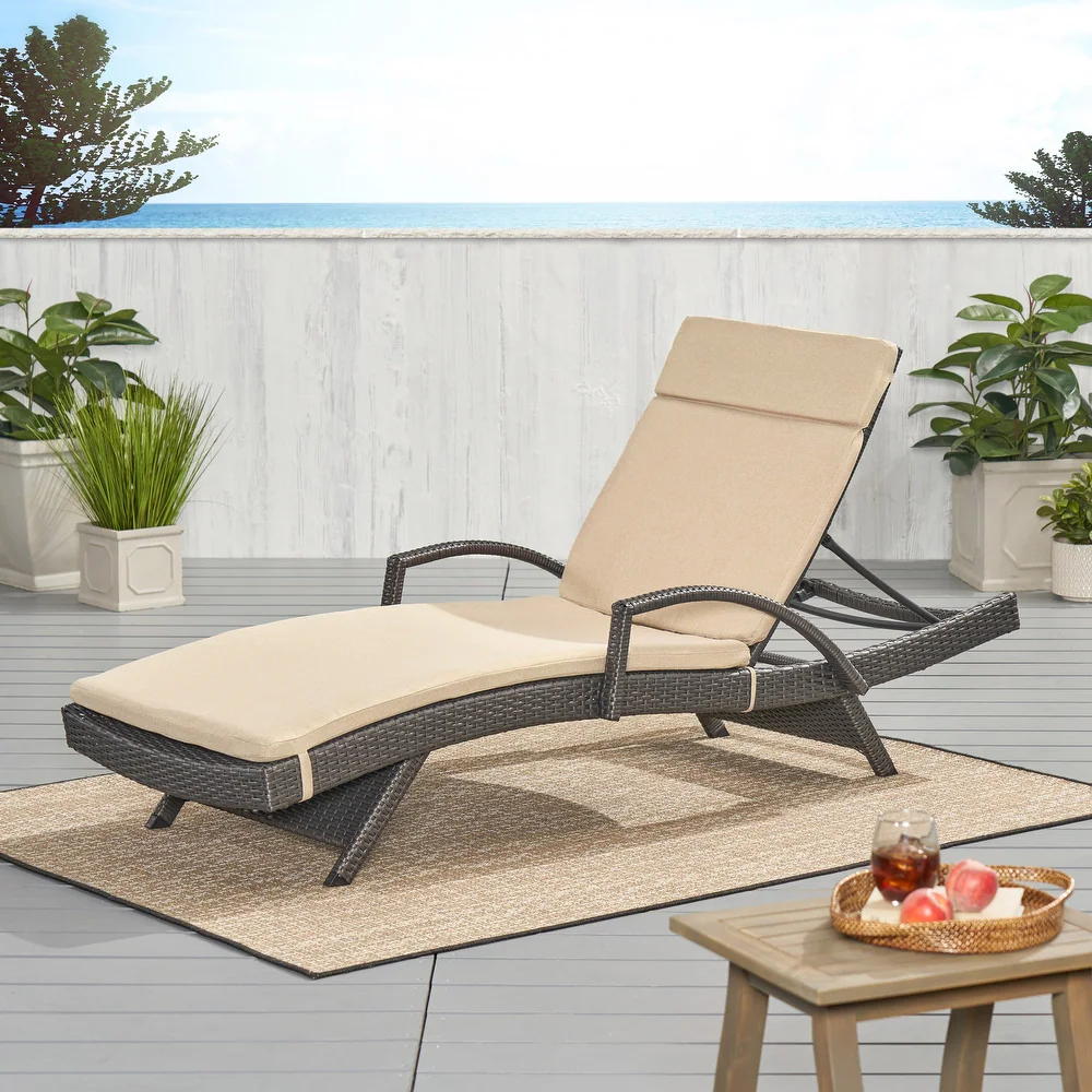 52005.00CUSH-TBG 2PCS Salem Outdoor Chaise Lounge Cushion Without Chaise Lounge